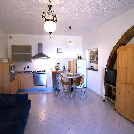 Il Querceto Bed & Breakfast 2*