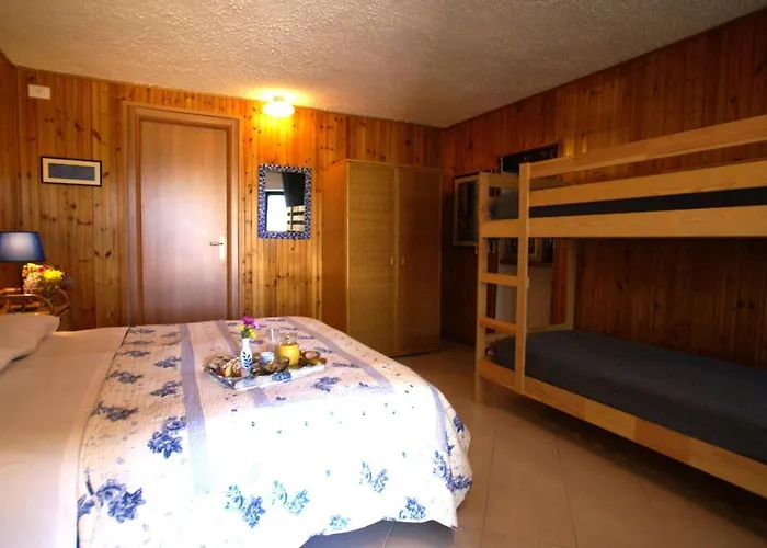 Il Querceto 4* Bosco (Umbria)